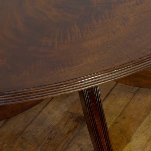 LARGE MAHOGANY REGENCY REVIVAL TABLE - ADDITIONAL PHOTO 4
