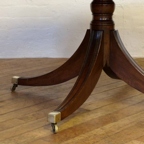 LARGE MAHOGANY REGENCY REVIVAL TABLE - ADDITIONAL PHOTO 5