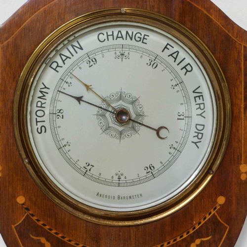 SMALL EDWARDIAN MAHOGANY ANEROID BAROMETER - ADDITIONAL PHOTO 1