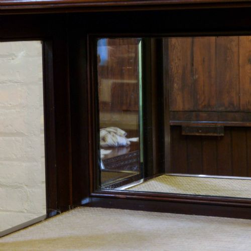 EDWARDIAN MAHOGANY DISPLAY CABINET - ADDITIONAL PHOTO 6