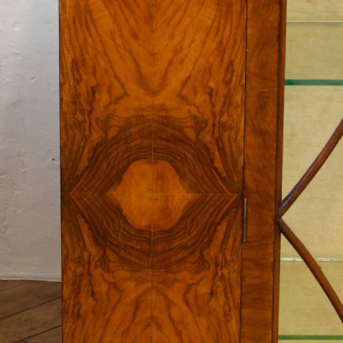 ART DECO WALNUT CABINET - ADDITIONAL PHOTO 4