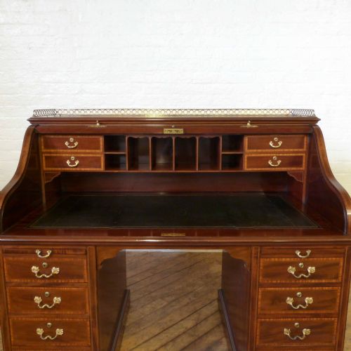 VICTORIAN MAHOGANY ROLL TOP DESK - ADDITIONAL PHOTO 9