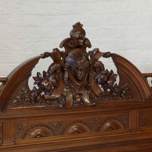 19TH CENTURY WALNUT FRENCH BED - ADDITIONAL PHOTO 3