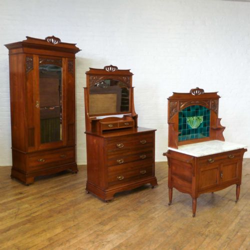 art nouveau bedroom suite - CATEGORY: ANTIQUE FURNITURE - DATED 1890