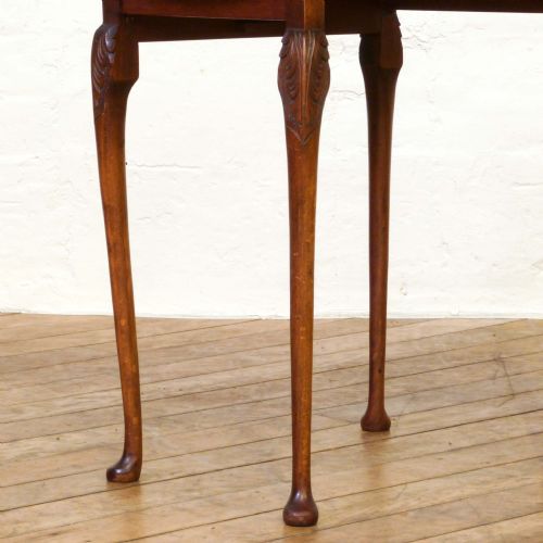 QUEEN ANNE STYLE WALNUT NEST OF TABLES - ADDITIONAL PHOTO 10