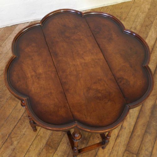 VICTORIAN WALNUT GATELEG TABLE - ADDITIONAL PHOTO 2