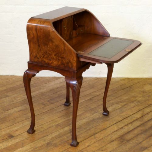 WALNUT LADIES WRITING BUREAU - ADDITIONAL PHOTO 1
