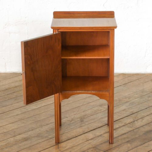 PAIR OF WALNUT BEDSIDE CABINETS - ADDITIONAL PHOTO 2