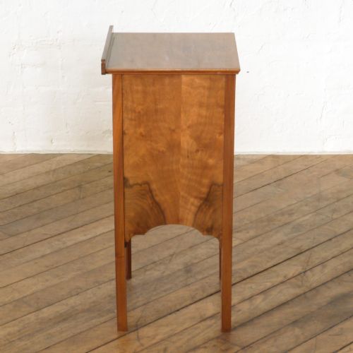 PAIR OF WALNUT BEDSIDE CABINETS - ADDITIONAL PHOTO 5
