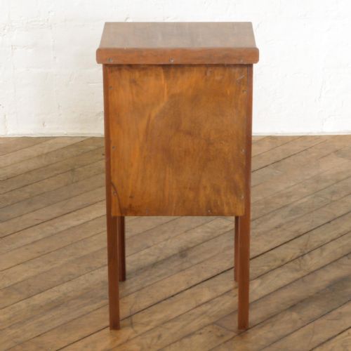 PAIR OF WALNUT BEDSIDE CABINETS - ADDITIONAL PHOTO 6