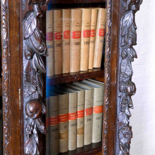 VICTORIAN OAK BREAKFRONT BOOKCASE - ADDITIONAL PHOTO 12