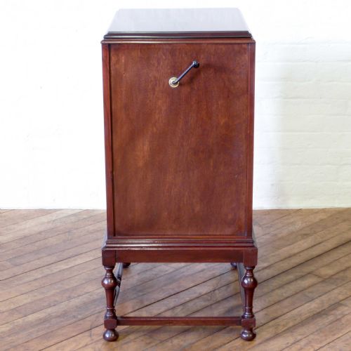 ART DECO MAHOGANY WINDUP GRAMOPHONE - ADDITIONAL PHOTO 11
