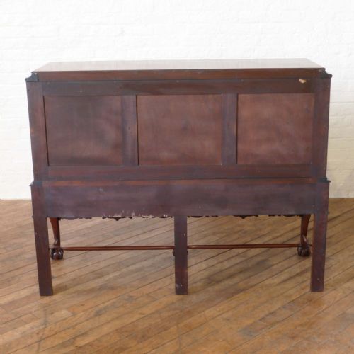 CHIPPENDALE STYLE MAHOGANY CUPBOARD - ADDITIONAL PHOTO 14