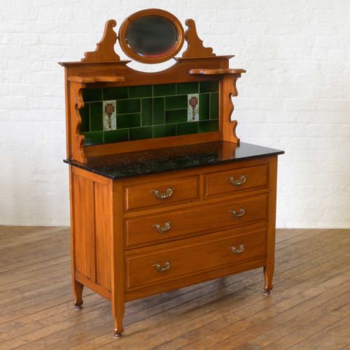 edwardian birch washstand - CATEGORY: ANTIQUE FURNITURE - DATED EDWARDIAN
