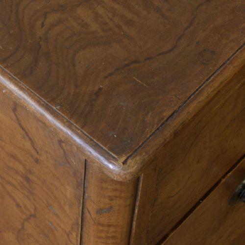 VICTORIAN PINE CHEST OF DRAWERS - ADDITIONAL PHOTO 4