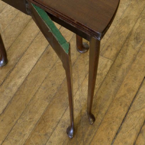 SMALL GEORGIAN MAHOGANY TEA TABLE - ADDITIONAL PHOTO 7