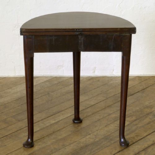 SMALL GEORGIAN MAHOGANY TEA TABLE - ADDITIONAL PHOTO 8