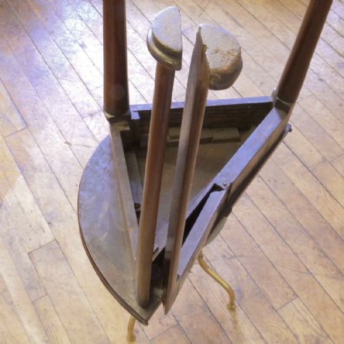 SMALL GEORGIAN MAHOGANY TEA TABLE - ADDITIONAL PHOTO 12