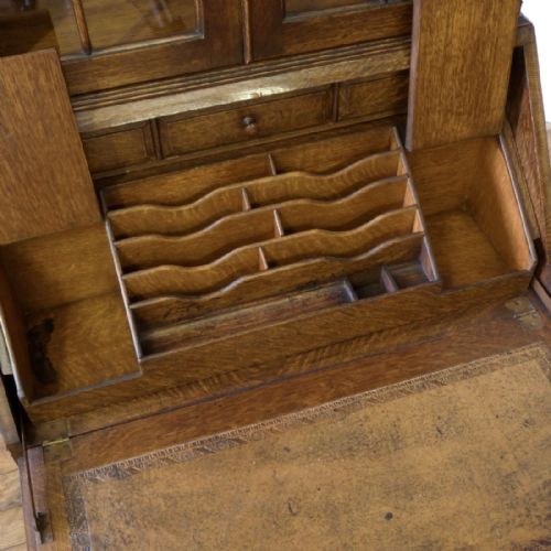 JACOBEAN STYLE OAK BUREAU BOOKCASE - ADDITIONAL PHOTO 5
