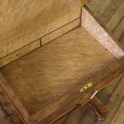 VICTORIAN BURR WALNUT DAVENPORT - ADDITIONAL PHOTO 4