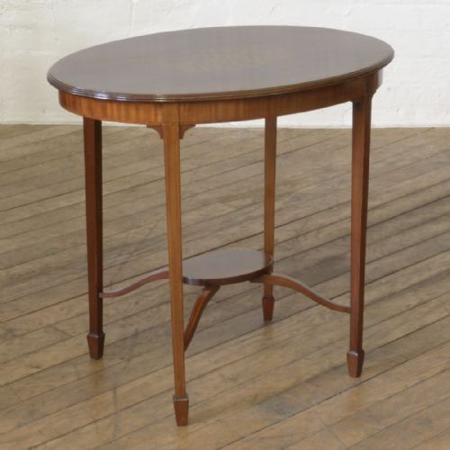 edwardian mahogany occasional table - CATEGORY: ANTIQUE TABLES - DATED EDWARDIAN