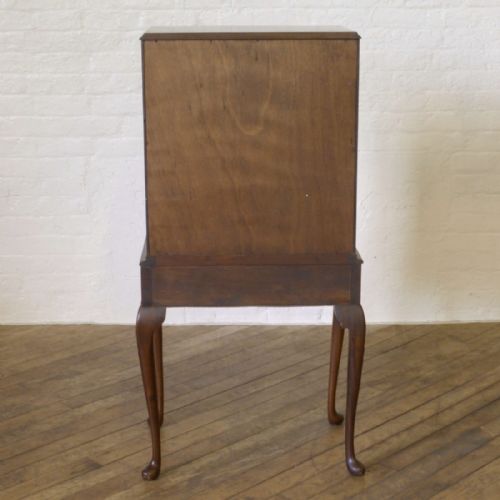 QUEEN ANNE STYLE WALNUT COCKTAIL CABINET - ADDITIONAL PHOTO 10