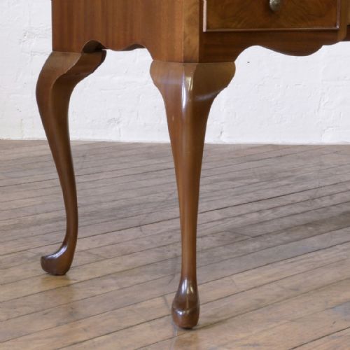 WALNUT DRESSING TABLE - ADDITIONAL PHOTO 8