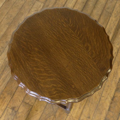 OAK OCCASIONAL TABLE - ADDITIONAL PHOTO 1