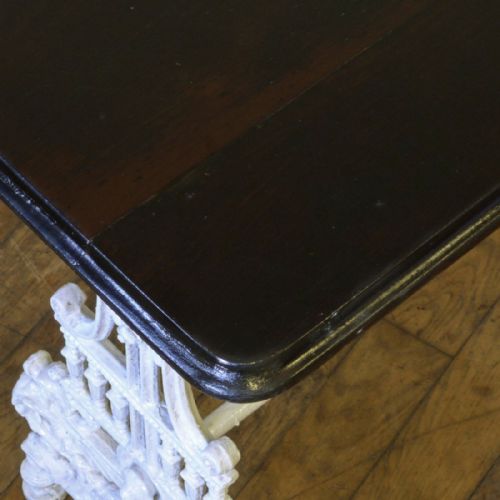 VICTORIAN CAST IRON CONSERVATORY TABLE - ADDITIONAL PHOTO 3