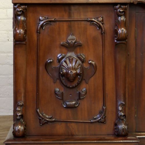 VICTORIAN MAHOGANY SIDEBOARD - ADDITIONAL PHOTO 2