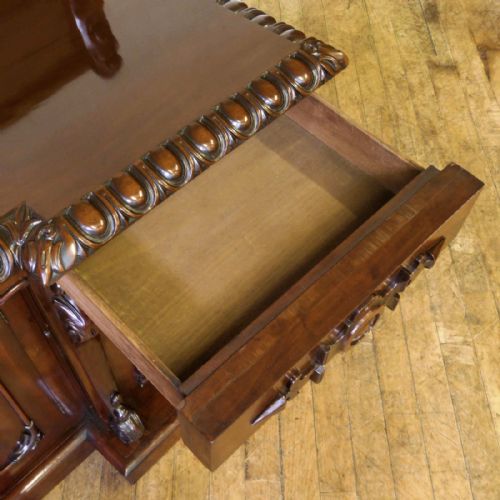 VICTORIAN MAHOGANY SIDEBOARD - ADDITIONAL PHOTO 3