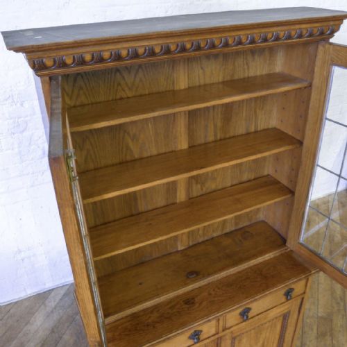 EDWARDIAN OAK BOOKCASE - ADDITIONAL PHOTO 3