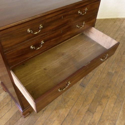 GEORGE III MAHOGANY SECRETAIRE CHEST - ADDITIONAL PHOTO 1
