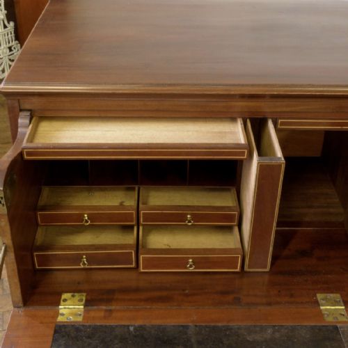 GEORGE III MAHOGANY SECRETAIRE CHEST - ADDITIONAL PHOTO 4
