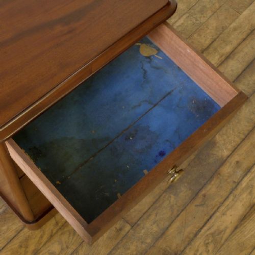 SMALL VICTORIAN MAHOGANY CHEST OF DRAWERS - ADDITIONAL PHOTO 5
