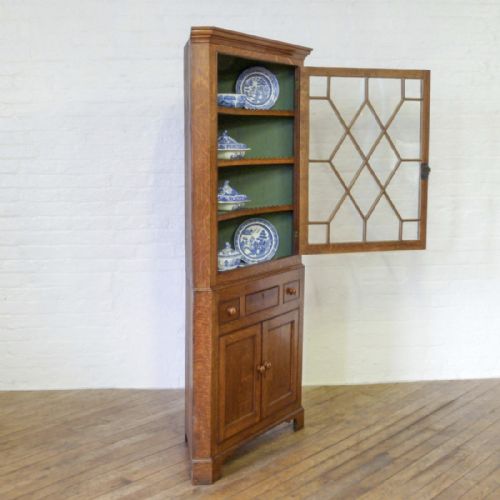 GEORGIAN OAK CORNER CUPBOARD - ADDITIONAL PHOTO 2
