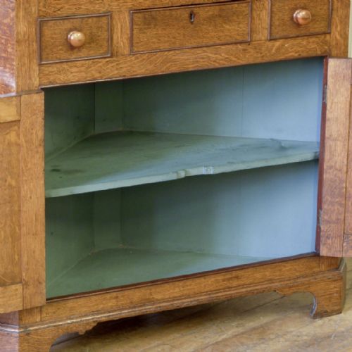 GEORGIAN OAK CORNER CUPBOARD - ADDITIONAL PHOTO 3
