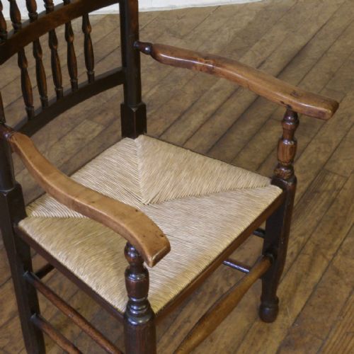 SET OF EIGHT LANCASHIRE SPINDLEBACK CHAIRS - ADDITIONAL PHOTO 12