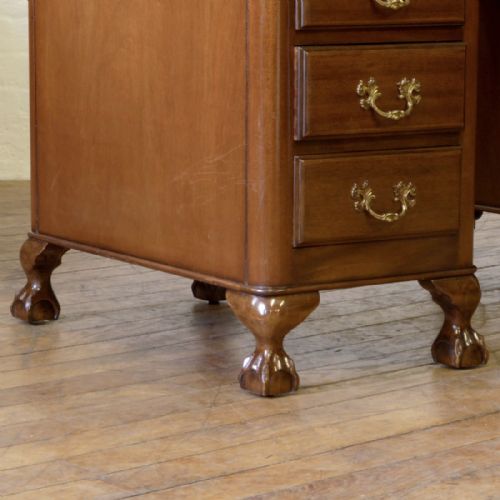 MAHOGANY DESK - ADDITIONAL PHOTO 10