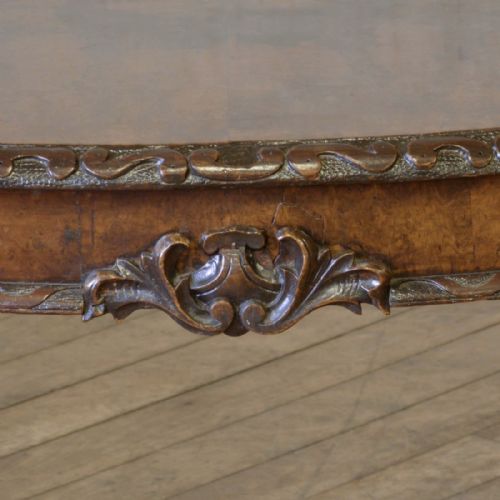 VICTORIAN WALNUT TABLE - ADDITIONAL PHOTO 1