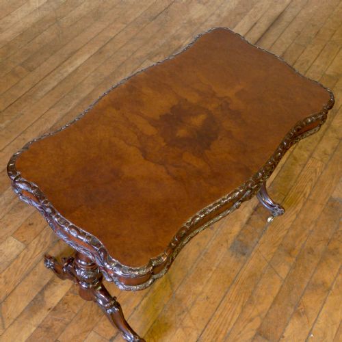VICTORIAN WALNUT TABLE - ADDITIONAL PHOTO 2