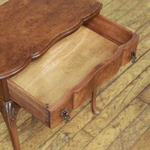 SMALL QUEEN ANNE STYLE WALNUT SIDE TABLE - ADDITIONAL PHOTO 2
