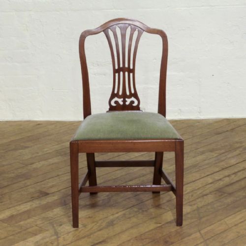 SET OF EIGHT SHERATON STYLE MAHOGANY CHAIRS - ADDITIONAL PHOTO 2