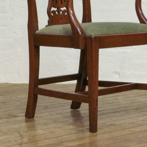 SET OF EIGHT SHERATON STYLE MAHOGANY CHAIRS - ADDITIONAL PHOTO 8