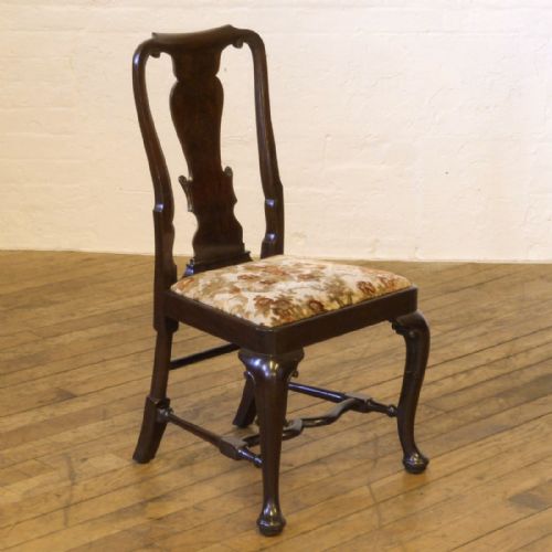 SET OF SIX QUEEN ANNE STYLE MAHOGANY CHAIRS - ADDITIONAL PHOTO 1