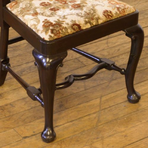 SET OF SIX QUEEN ANNE STYLE MAHOGANY CHAIRS - ADDITIONAL PHOTO 8