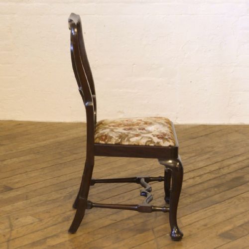 SET OF SIX QUEEN ANNE STYLE MAHOGANY CHAIRS - ADDITIONAL PHOTO 9