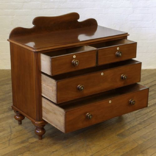 VICTORIAN MAHOGANY CHEST OF DRAWERS - ADDITIONAL PHOTO 5