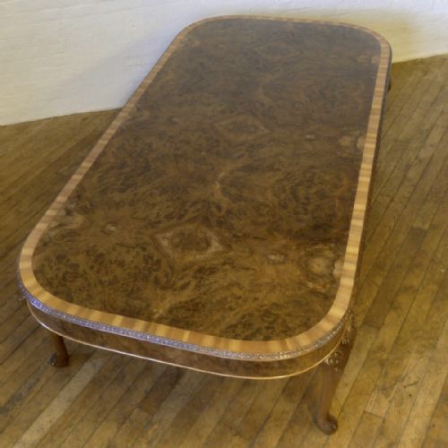 LARGE WALNUT TABLE - ADDITIONAL PHOTO 5