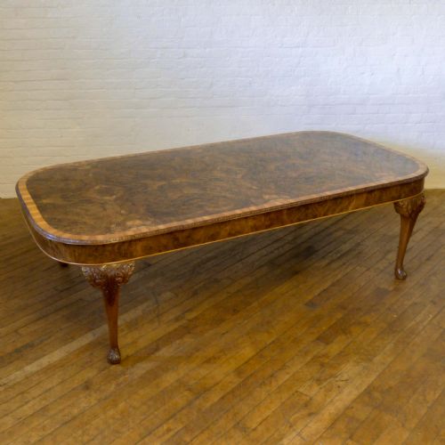 large walnut table - CATEGORY: ANTIQUE TABLES - DATED 1930